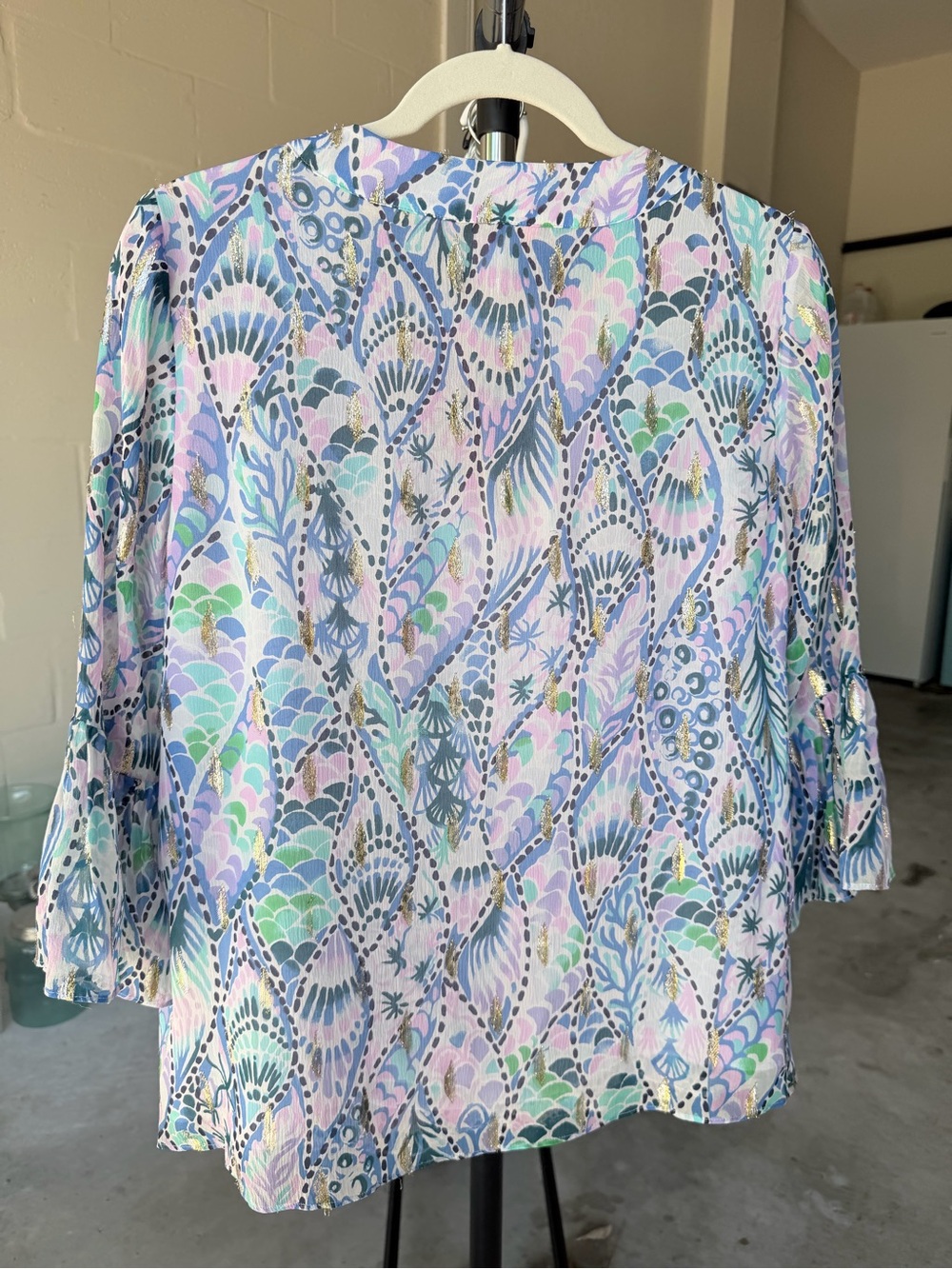 Lilly Pulitzer Tails of the Sea Elenora Silk with Metallic Details Top - Picture 4 of 9